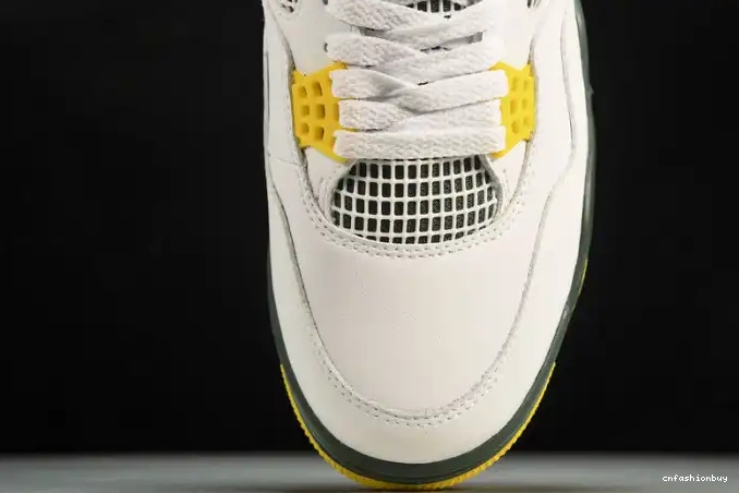 Jordan Ducks 257-255275 Retro 4 Oregon Duckman 0706